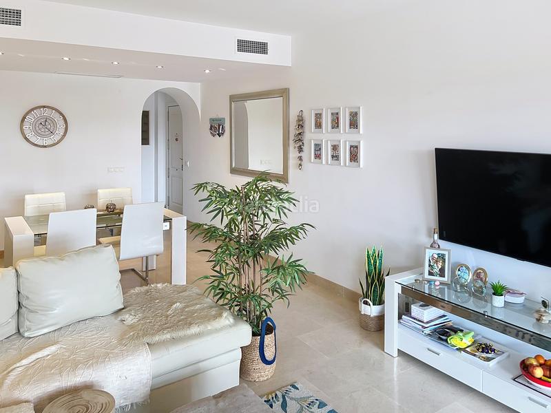 Foto 50cd89a3-286d-45c1-ab1a-6d47e925c6b3. Erdgeschoss mit parking pool in San Luis de Sabinillas Manilva