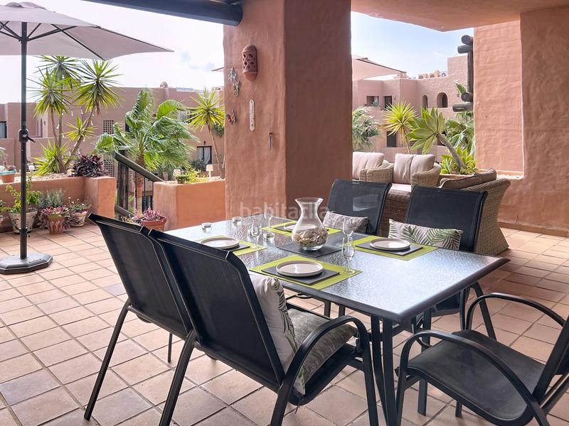 Foto dad5c60b-18a6-4c78-b5ec-43860b965c61. Erdgeschoss mit parking pool in San Luis de Sabinillas Manilva