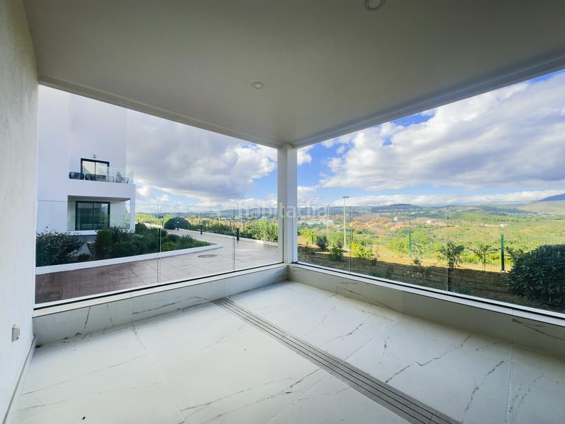 Foto 20aac91e-63b2-4f95-946b-d352e0cd0aea. Planta baja azata delmare costa. apartamentos con espectaculares vistas al mar y una ubicación estratégica a 250m de la playa, azata en Casares