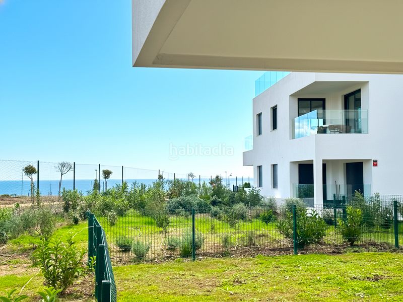 Foto b3ee72df-54af-44a9-8452-2471316ec6e2. Planta baixa amb aparcament piscina a bahía de Casares Casares