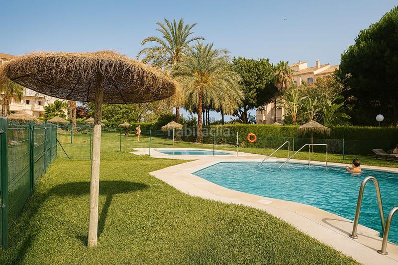 Foto 40db085b-749c-4fae-ae80-db7b996e4c2f. Piccolo appartamento con parcheggio piscina in La Concha - Resina Golf Estepona