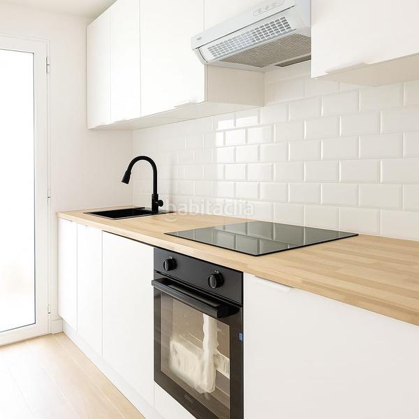 Foto 6220b8bf-f559-402b-b5dc-d4922a6185cf. Piccolo appartamento con parcheggio piscina in La Concha - Resina Golf Estepona