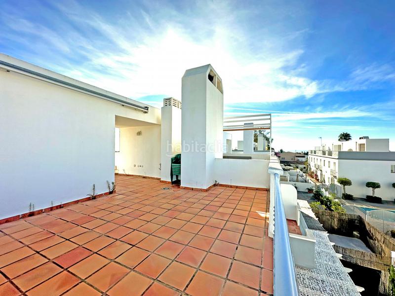 Foto 664b78a7-cf2d-49f6-a5e9-dab2e2e93526. Semi detached house with parking pool in Nueva Atalaya Estepona