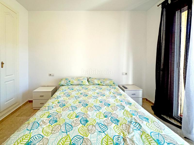 Foto 2129698d-f8fe-4e57-badb-fca1f02e9f62. Apartament amb aparcament piscina a Alcorrín Manilva