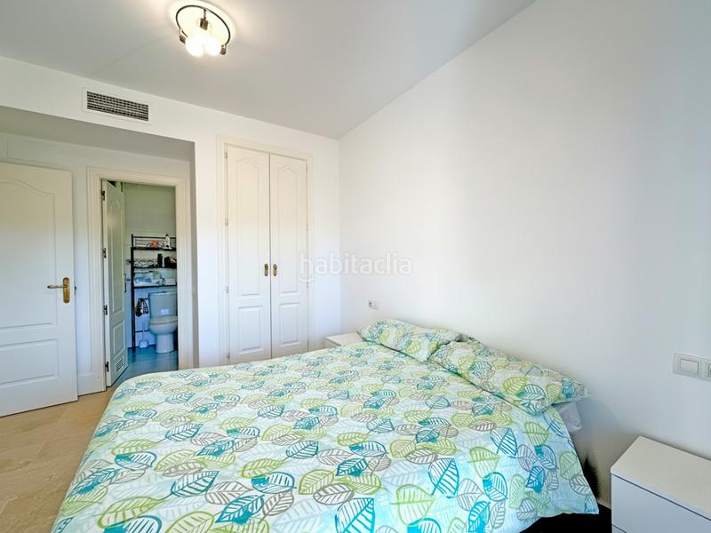 Foto df193de2-b76c-4cff-922c-33c1b32f5732. Apartament amb aparcament piscina a Alcorrín Manilva