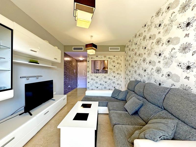 Foto d72d3c90-880e-4774-a4c8-ea3c40dae4f3. Appartement mit parking pool in Alcorrín Manilva