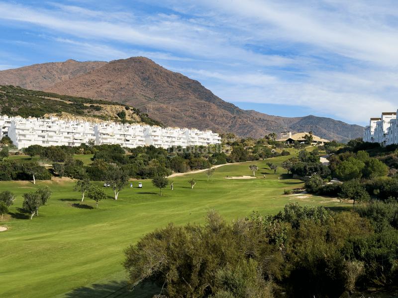 Foto c3928240-cff5-4ffe-a364-65abe9d6d523. Terrain résidentiel dans Valle Romano Golf Estepona