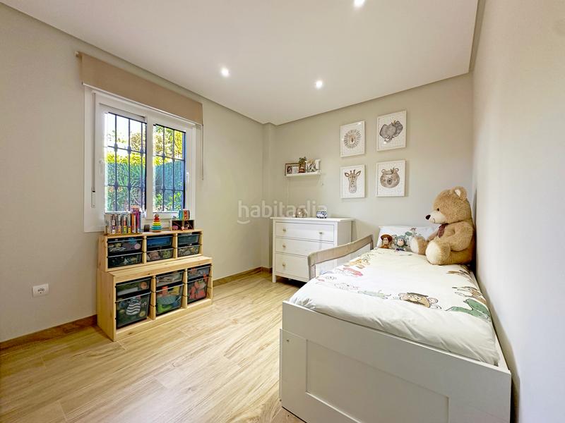 Foto ae59e38f-daad-4230-bc13-1d69a402d943. Planta baixa amb aparcament piscina a La Concha - Resina Golf Estepona