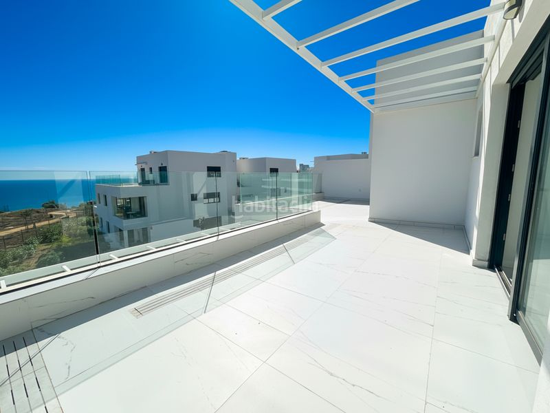 Foto a7a7a53d-3b55-4774-885f-eb93f8d8ac9e. Àtic amb aparcament piscina a bahía de Casares Casares