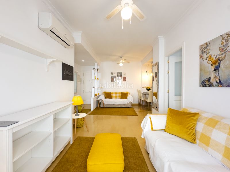 Foto 597e954b-634a-4194-9482-130709b3563a. Apartamento  en primera linea de plaua. sabinillas en Manilva