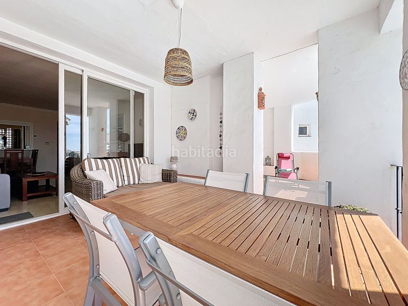 Foto 53d5dc3e-ea18-4f7a-b2ad-1c986c8b09f1. Apartament amb aparcament a El Castillo Manilva