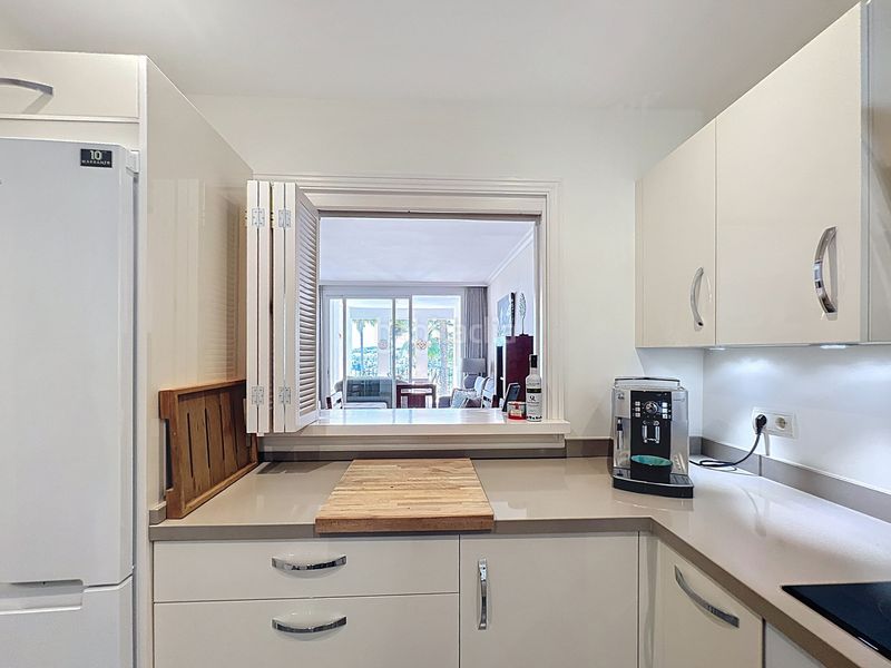 Foto 580ed6c7-a13e-4639-ac7f-e0fa199025c0. Apartament amb aparcament a El Castillo Manilva