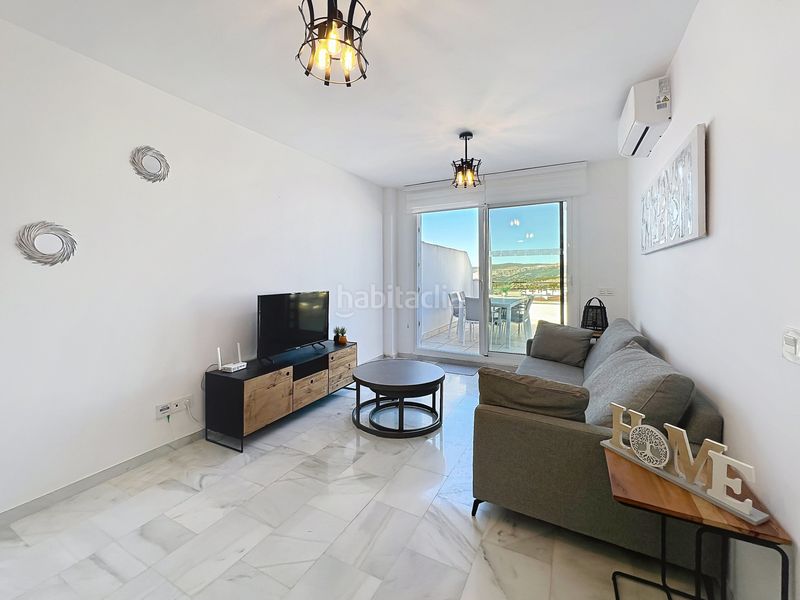 Foto 4d267bc2-fe73-43db-812d-19a8c77098e2. Àtic amb aparcament a Doña Julia Golf Casares