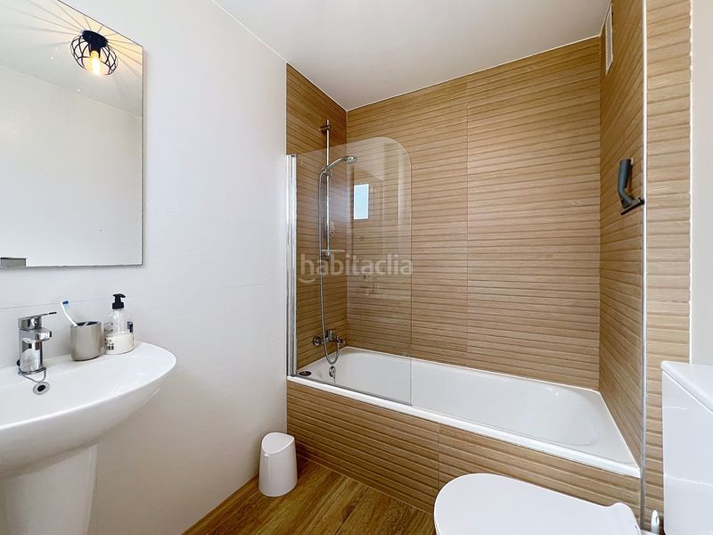 Foto 53ea8107-f4ac-4c9f-a972-e60701aaa010. Àtic amb aparcament a Doña Julia Golf Casares