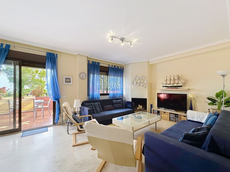Foto 9535f0bc-103f-418a-ac27-a718eea04ed2. Apartament amb aparcament piscina a Casares golf - Casares del sol Casares