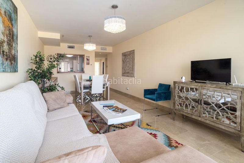 Foto 1d077c69-f25d-4dea-99e0-7d321696df21. Apartament amb aparcament piscina a La Duquesa Manilva