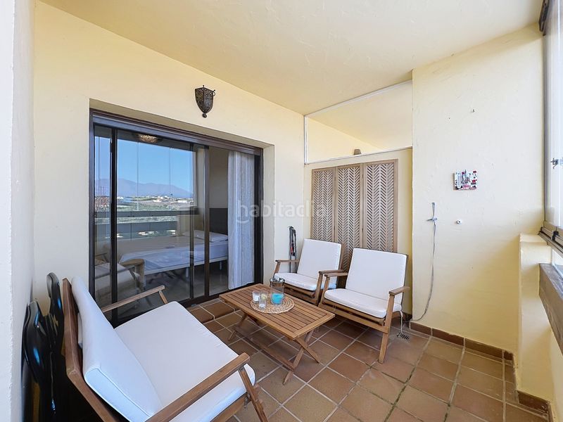 Foto 6ee8641f-3d55-4b60-af1a-5177b3306070. Apartament amb aparcament piscina a La Duquesa Manilva