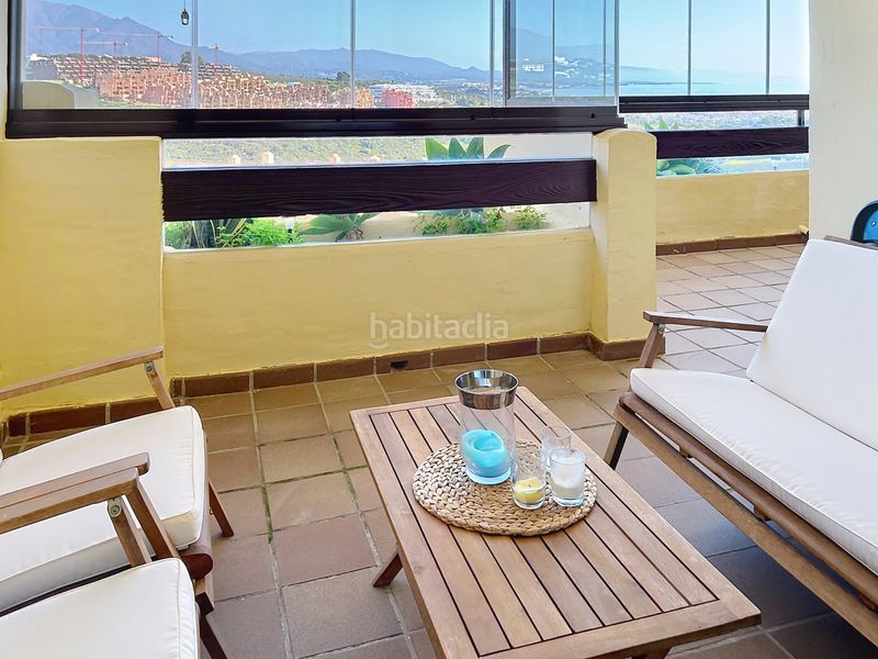 Foto 84a78086-9a60-4799-8107-6ebdddc63bb8. Apartament amb aparcament piscina a La Duquesa Manilva