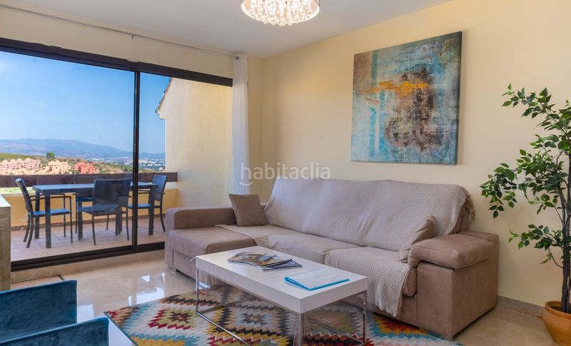 Foto b7ac0efb-d8de-4e8f-a52d-06dda7a7bd13. Apartament amb aparcament piscina a La Duquesa Manilva