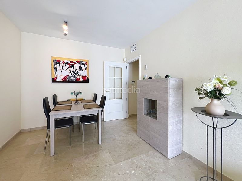 Foto ef0d90fb-372f-4328-ba79-2e3396539893. Apartament amb aparcament piscina a Puerto de la Duquesa Manilva