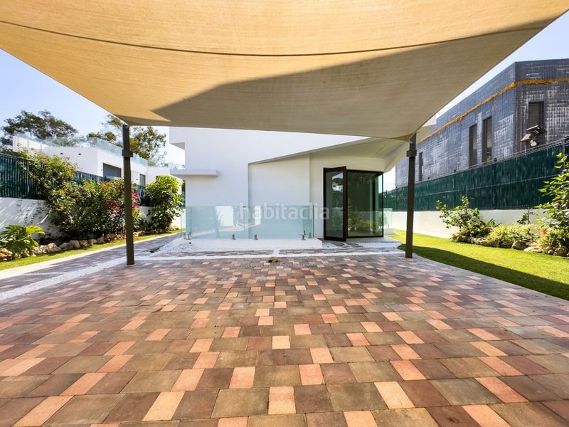 Foto 7b9dbb20-632c-4d43-9419-bdd44b332af4. Casa amb aparcament piscina a Nueva Atalaya Estepona