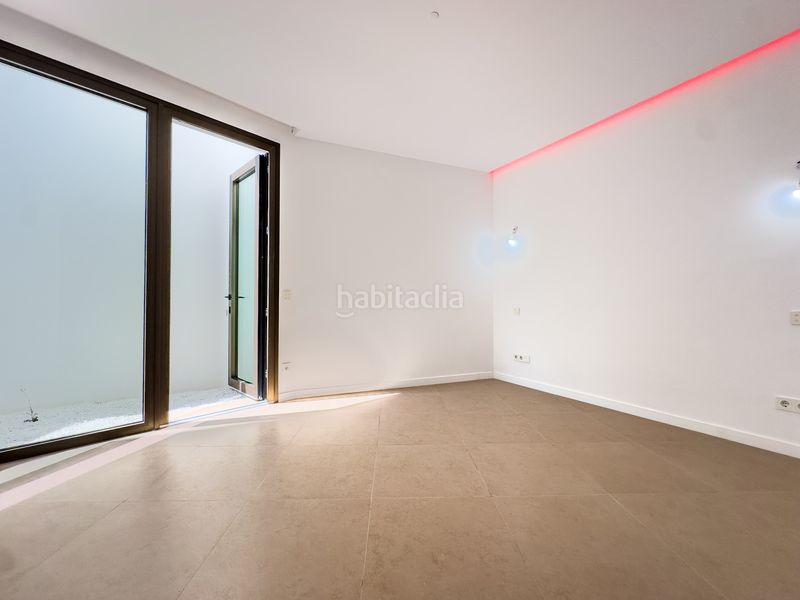 Foto f68942d9-3665-4426-909b-f7d2ff2e6ce6. Casa amb aparcament piscina a Nueva Atalaya Estepona