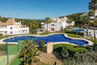 Ground floor in Alcaidesa 10. Apartamento alcaidesa, vistas panoramicas.
