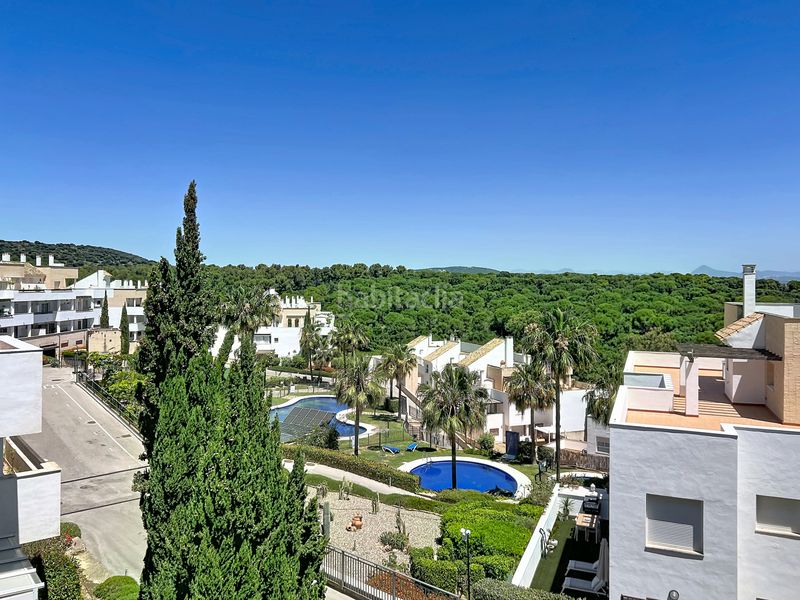Foto 953ddd8a-580b-4635-914d-4dbea9226372. Planta baixa amb aparcament piscina a La Alcaidesa
