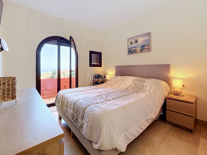 Foto 3af582a6-2205-49cf-9dbf-6d3887bd2ca3. Apartament amb aparcament piscina a San Luis de Sabinillas Manilva