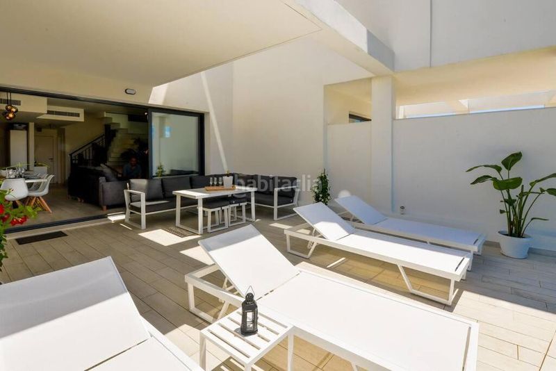 Foto ea571723-f00a-4953-9a56-1f0ce86e5aad. Casa adossada amb aparcament piscina a Chullera Manilva