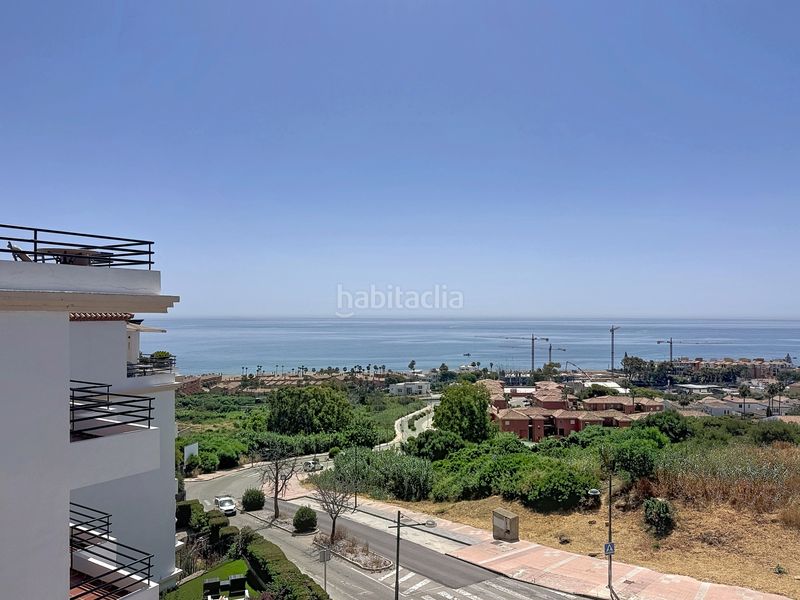 Foto 38cdb1e1-c60e-4360-aa25-0d693d586ec6. Apartament amb aparcament piscina a Alcorrín Manilva