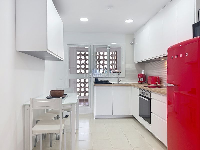 Foto d78c4353-8aa4-478b-acb6-7d64b6bf7a80. Apartament amb aparcament piscina a Alcorrín Manilva