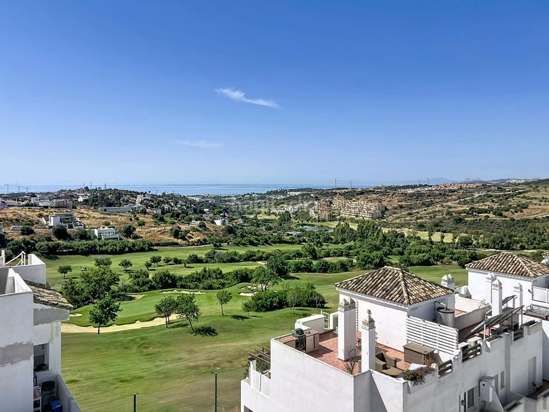 Foto 1ae4e491-2290-4a23-9895-80d63d8fa920. Àtic amb aparcament piscina a Valle Romano Golf Estepona