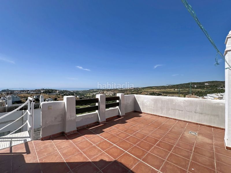 Foto 3eb6ceb3-e93d-4bb8-8e0f-71cfe57fba73. Àtic amb aparcament piscina a Valle Romano Golf Estepona
