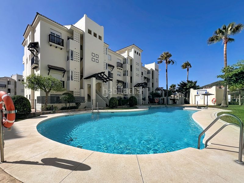 Foto 7b88a205-0196-4534-8382-242c947bbfbe. Apartament amb aparcament piscina a San Luis de Sabinillas Manilva