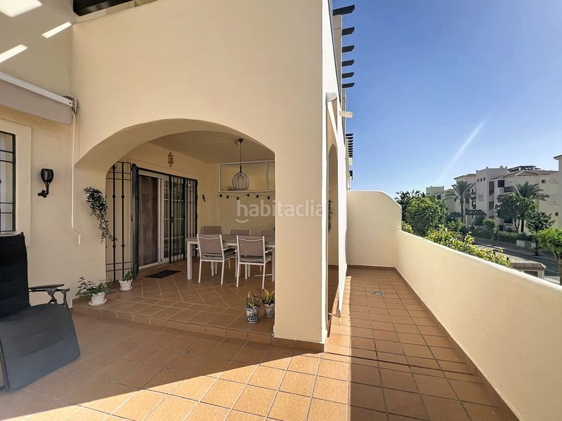 Foto b81690a2-db2b-450e-89f1-62b607b6eeea. Apartament amb aparcament piscina a San Luis de Sabinillas Manilva
