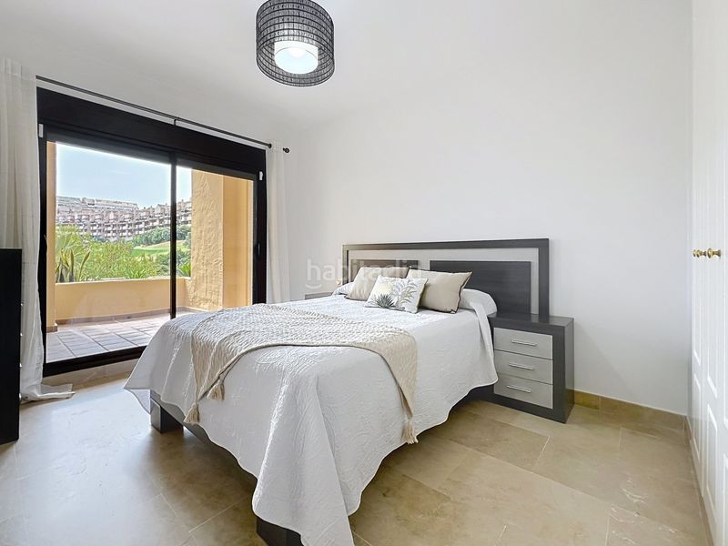 Foto 8a9e07d1-7d45-4d7f-9a12-4d0de797152b. Planta baixa amb aparcament piscina a La Duquesa Manilva