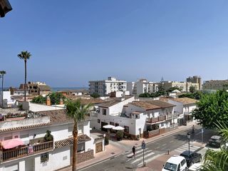 Apartament a San Luis de Sabinillas. Apartamento de 2 dormitorios en el corazón de sabinillas