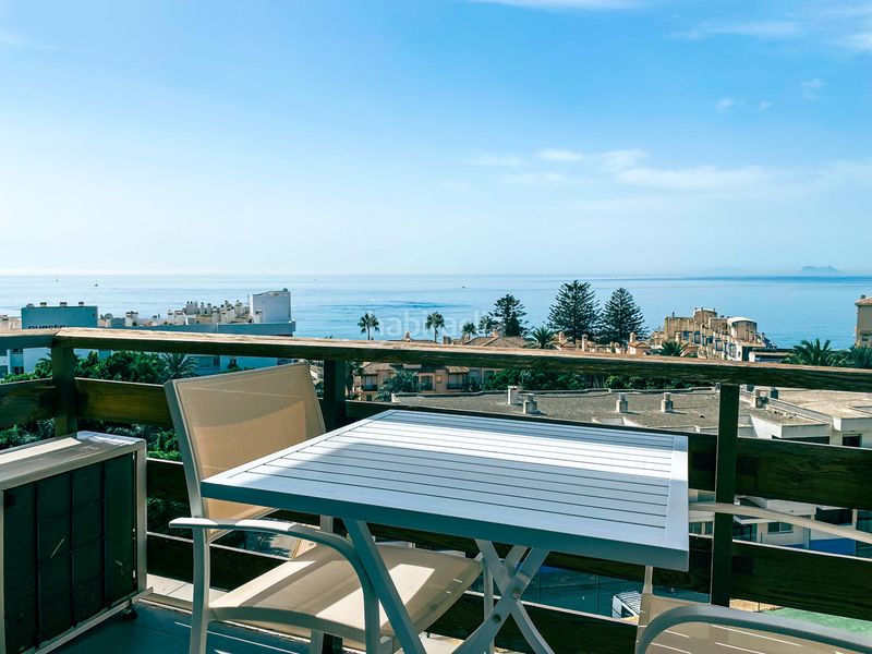 Foto d912836f-42b8-4b12-a9a2-6e1cf77f679b. Apartament amb piscina a puerto de Estepona Estepona