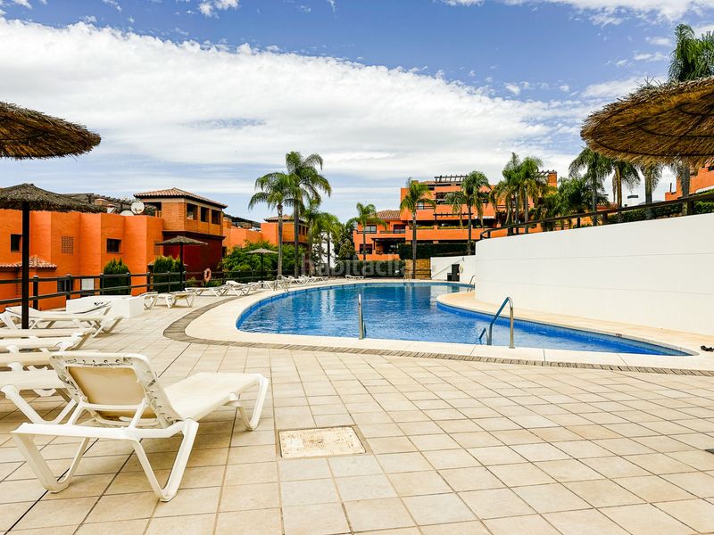 Foto 822d7794-778c-4dd3-a90d-78a1647c26e9. Attico con riscaldamento parcheggio piscina in Casares golf - Casares del sol Casares