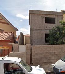 Casa aparellada  Calle el sirinoque. Vecindario. chalet pareado en venta, en zona residencial. para t
