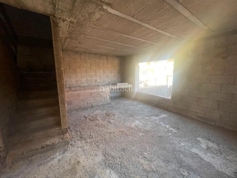 Foto afabccd5-c2b2-4273-8afc-e0ee3ae97c57. Casa pareada vecindario. chalet pareado en venta, en zona residencial. para terminar. en Santa Lucía de Tirajana