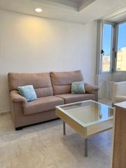 Location Appartement à La Salle - Cuatro Torres. Alquiler  piso céntrico en calle heliodoro rodríguez lópez, plan
