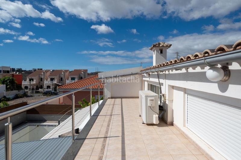 Foto 749bd4ba-3cd8-4221-bfed-cfadca4cb952. Xalet amb aparcament piscina a Sonnenland San Bartolomé de Tirajana