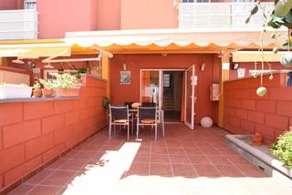 Casa  Calle del bonsái 1. Duplex bungalow muy cerca de la playa