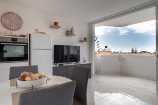 Location Appartement  Avenida de alféreces provisionales 22. Precioso apartamento moderno en esquina y ultima planta