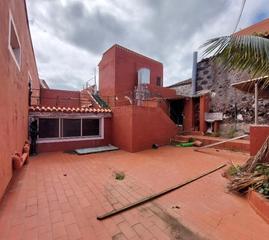 Casa  Calle san antonio. Casa en venta en el tanque