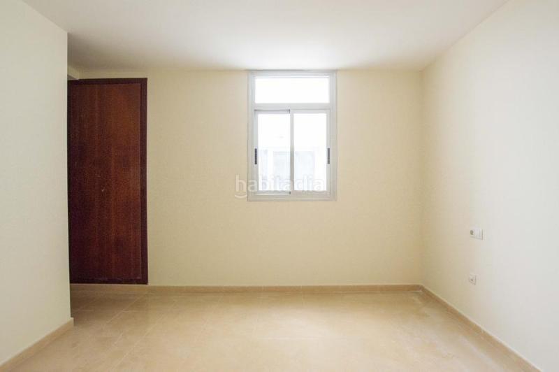 Foto 2ef870cb-872f-426e-be96-db236ecf11b4. Piso se vende piso vpo en Palo Blanco Realejos (Los)