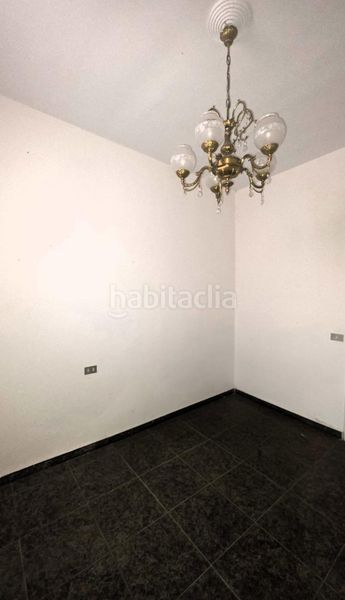 Foto d1ef63a6-920f-44bf-984f-50ac7733ec21. Casa adossada a Guancha (La)