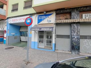 Local commercial en Del doctor d. joaqun aznar molina 13